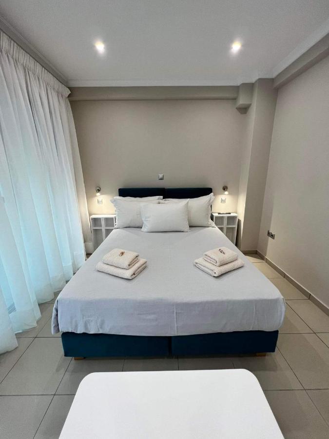 Atlantis Apartments Artemida  Bagian luar foto